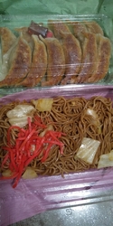 休日は行列必至...
