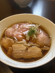 土曜日は昼のみ...