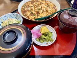 お昼に伺いまし...