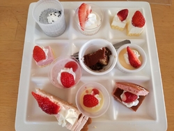 いちごのケーキ...