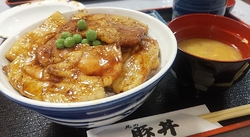 去年秋にオープ...