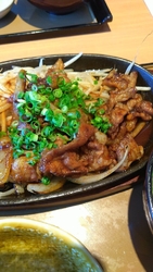 朝食と昼食を兼...