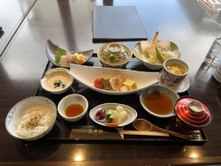 県庁前のホテル...