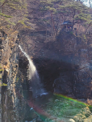 龍王峡を歩くた...