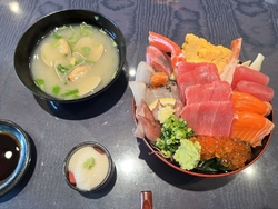 人気店なので開...