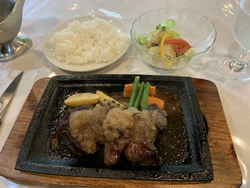 月曜日の昼どき...