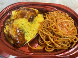家族にお昼ご飯...