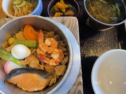 五目釜飯いただ...