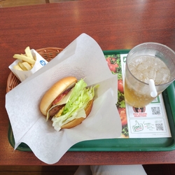 ランチに寄りま...