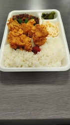 またまた、お昼...