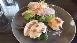 予約してランチ...