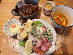 オープン直後着...