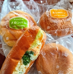 平日午後訪問。...