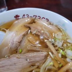 夏バテに熱々の...