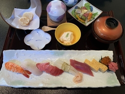 ランチで初めて...