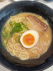 夜訪問しました...