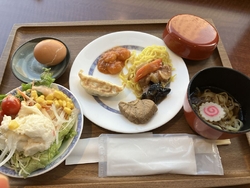 祝日ですがお仕...