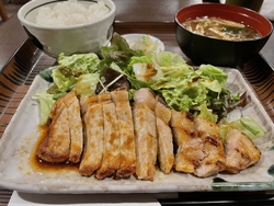 那須店には何回...
