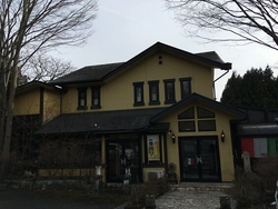 年末はスキーの...
