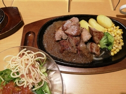 家族でディナー...