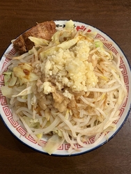 夕食に家族で食...