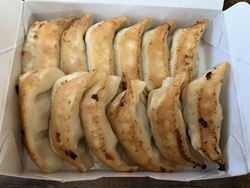 焼き餃子をお土...
