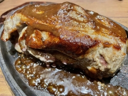 肉を喰らいたい...