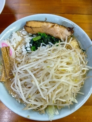 ラーメン...