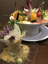 バーニャカウダ...