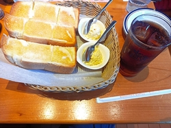 モーニングで訪...