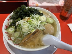 お昼はむーちゃ...