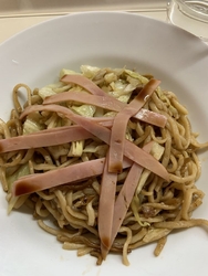 平日の昼どき、...