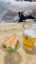 開店時間前から...