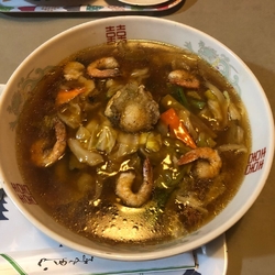 住宅街にある中...