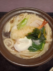 鍋焼きうどんが...