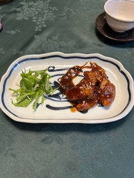 会食でコースを...