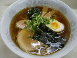 手打ちラーメン...