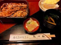 うなぎ屋さんで...