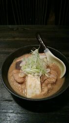 週末だった為、...