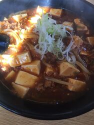 いつも担々麺を...