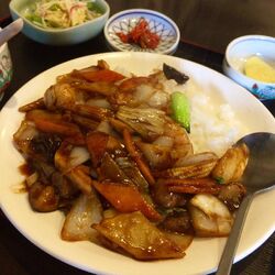 ランチで初訪問...