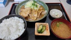 今日の夜は、ち...