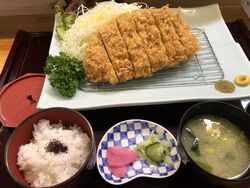 ランチに伺いま...