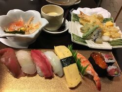 コース料理をい...
