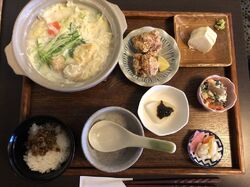 ランチで椿御膳...
