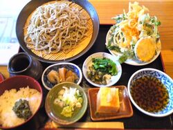 久しぶりの山家...