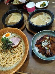 濃厚石焼きつけ...