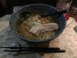 〆のラーメンも...