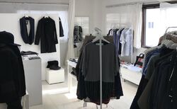 ファッションデ...