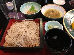 法事の席でこち...